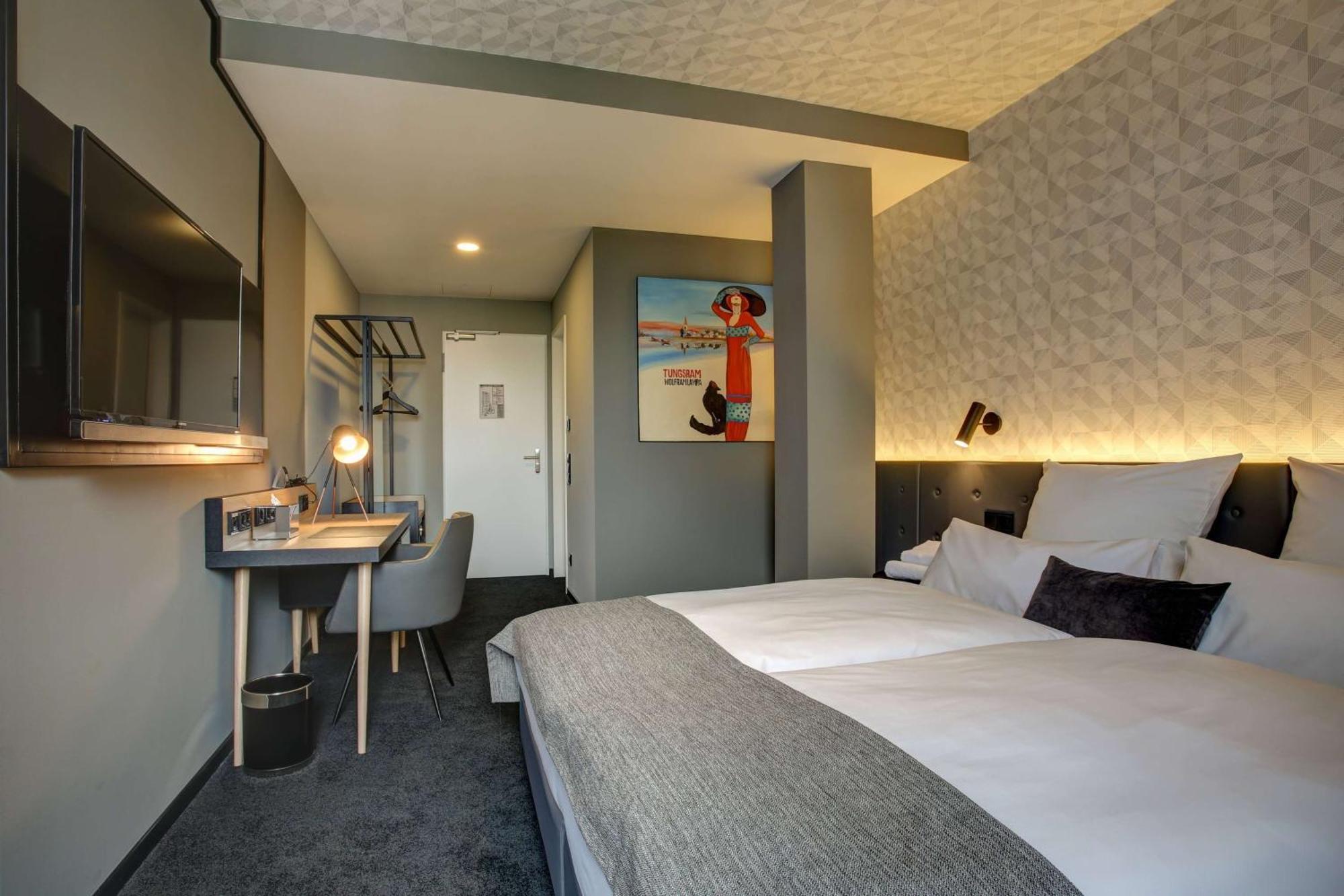 Vienna House Easy By Wyndham 3*
