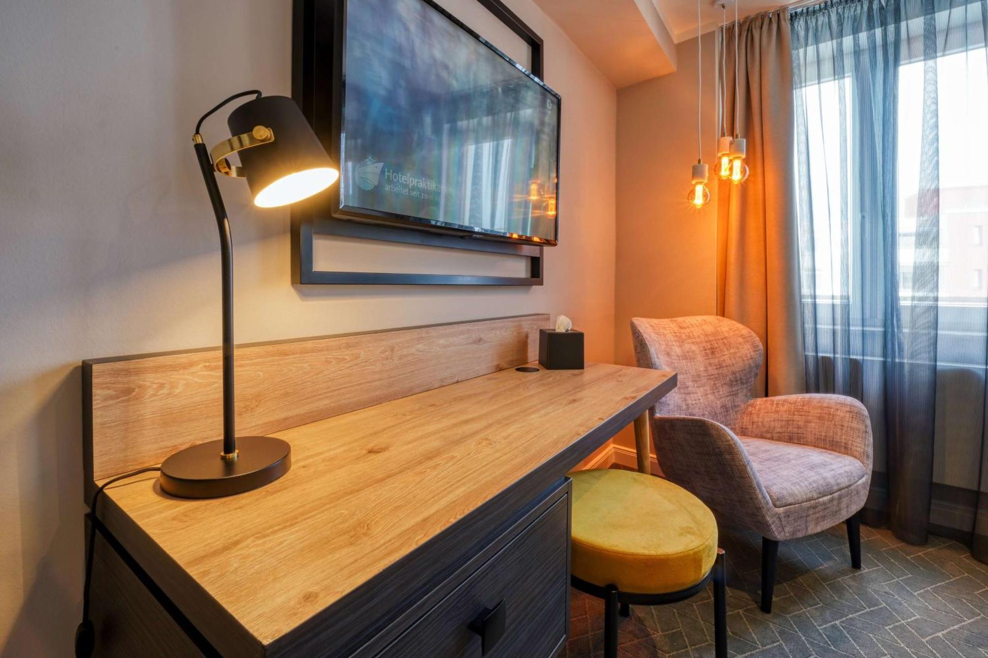 Vienna House Easy By Wyndham 3*