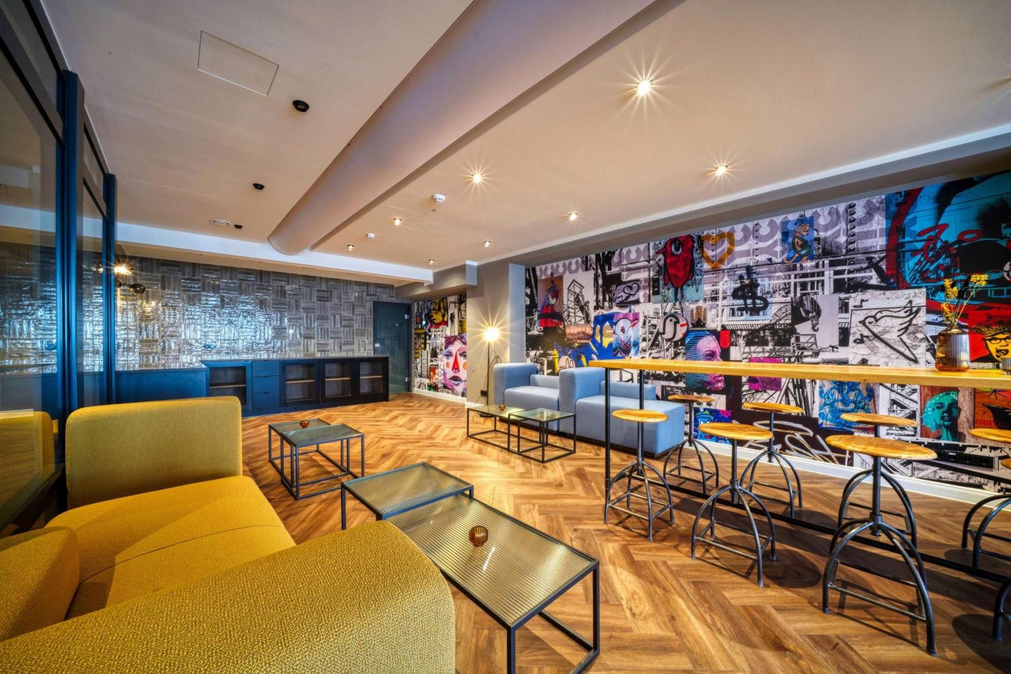 Vienna House Easy By Wyndham Hotel 3*